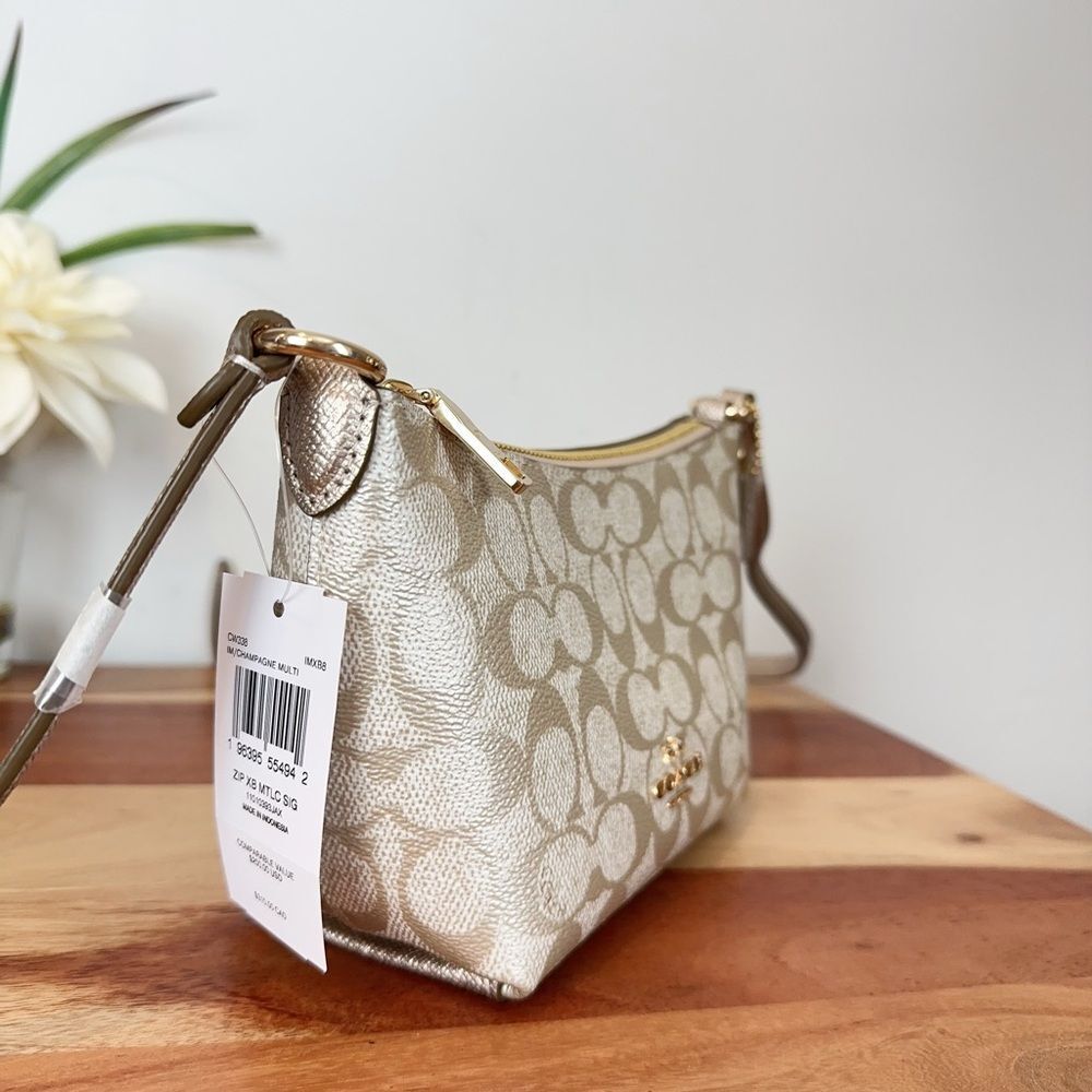 NWT Coach Zip Top Crossbody Bag In Signature Canvas - Picture 2 of 6